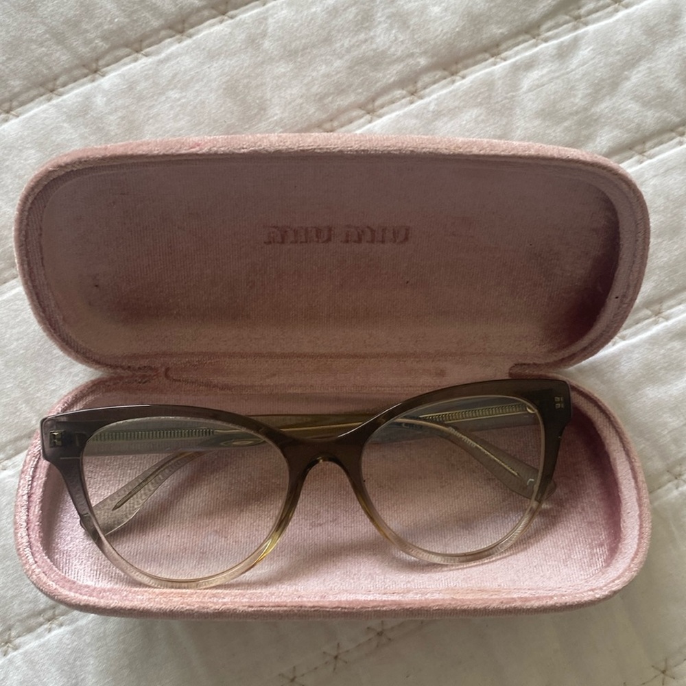 Miu Miu Frames 👓
